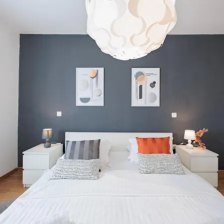 דירה Golden Tulip