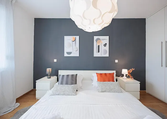 Apartment Golden Tulip